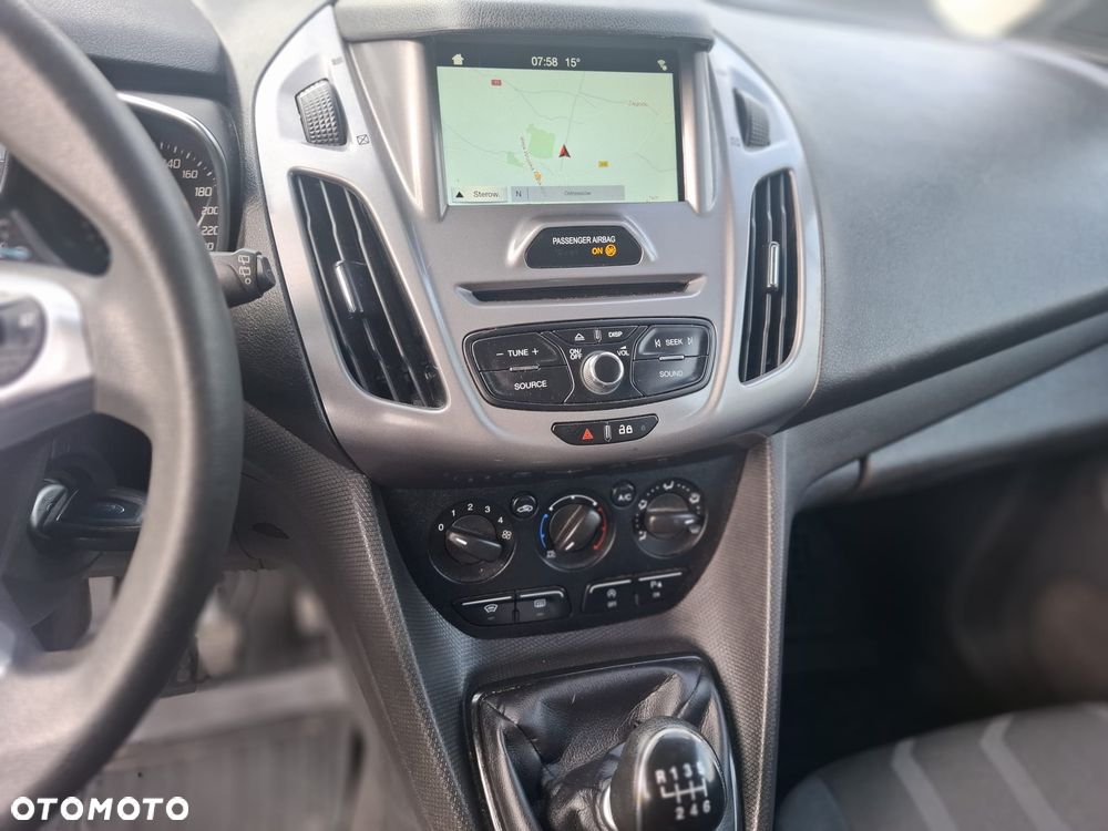 Ford Tourneo Connect - 13