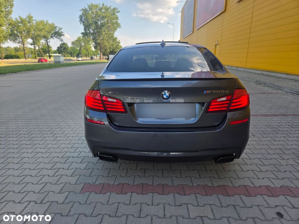 BMW Seria 5 M550d xDrive - 20