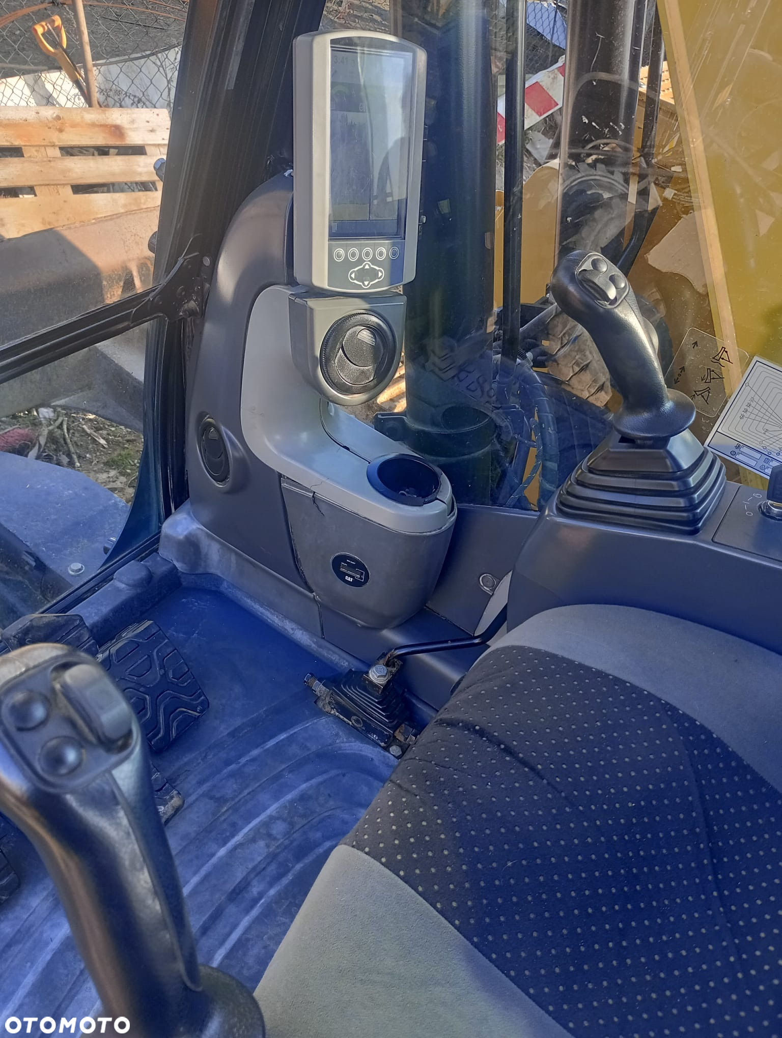 Caterpillar 311 FLRR - 24
