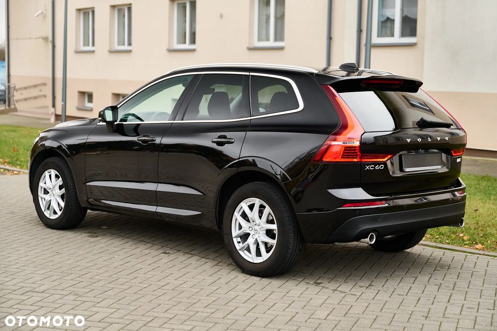 Volvo XC 60 D3 Momentum Pro - 14