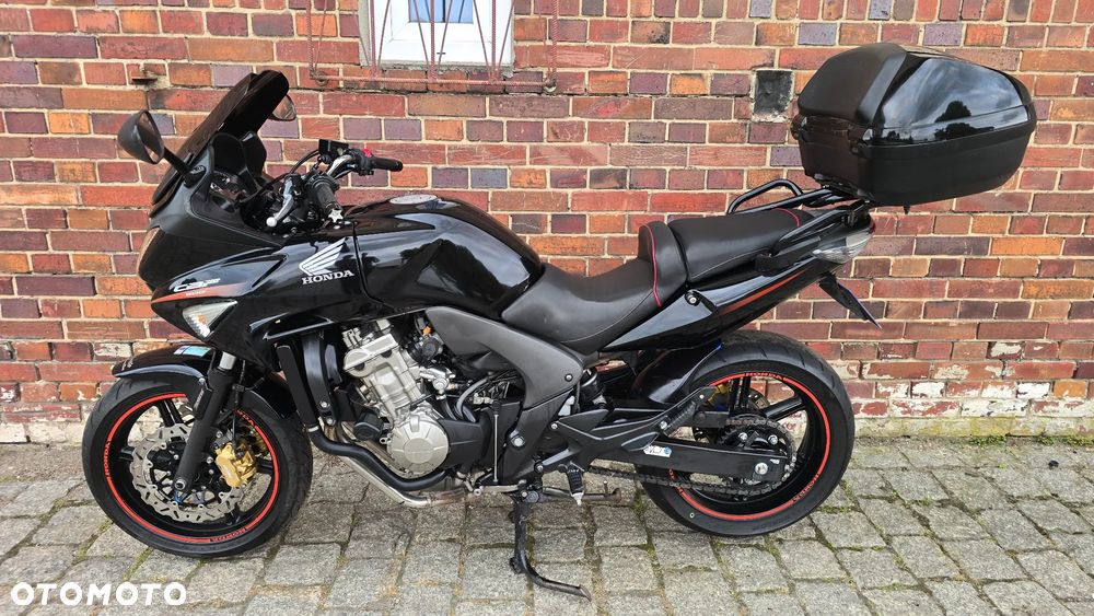 Honda CBF - 2