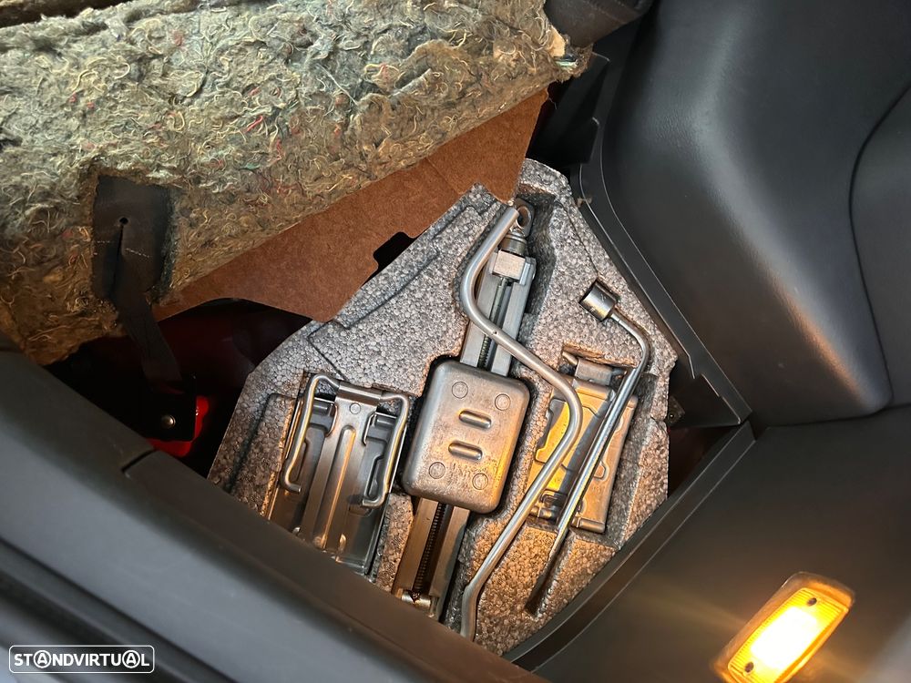 Nissan 300 ZX Biturbo - 21