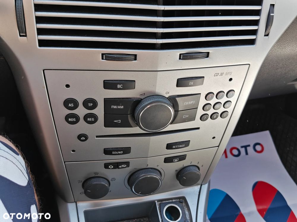 Opel Astra 1.4 Start - 22