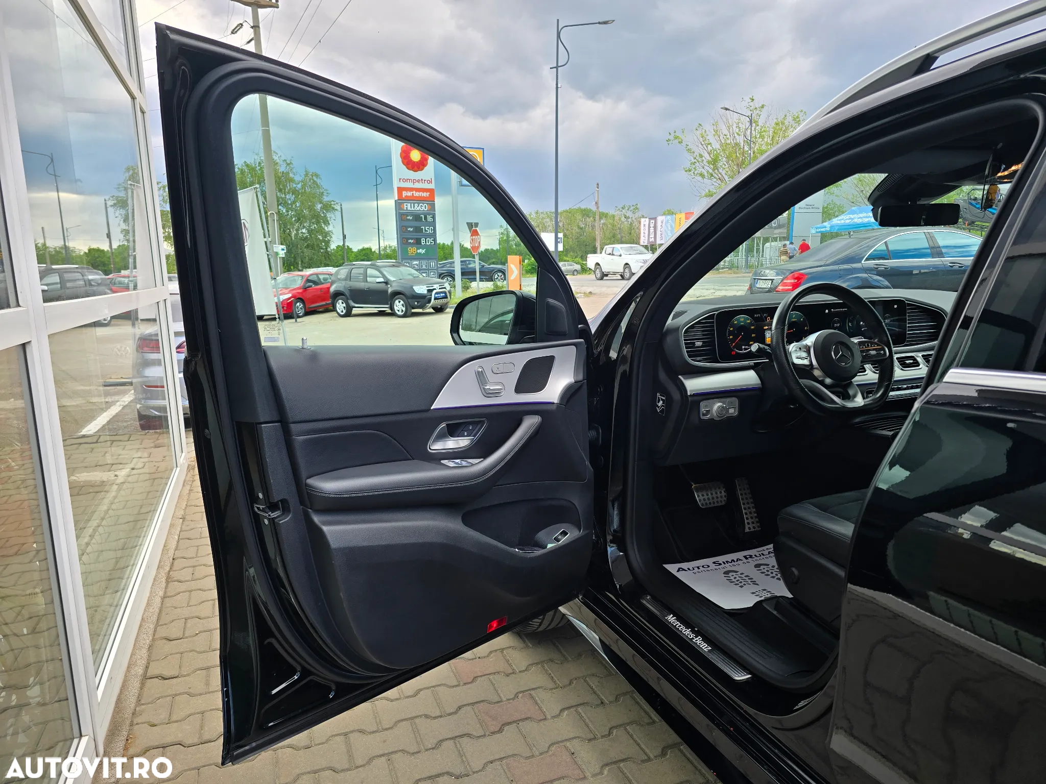 Mercedes-Benz GLE 300 d 4Matic 9G-TRONIC AMG Line - 15