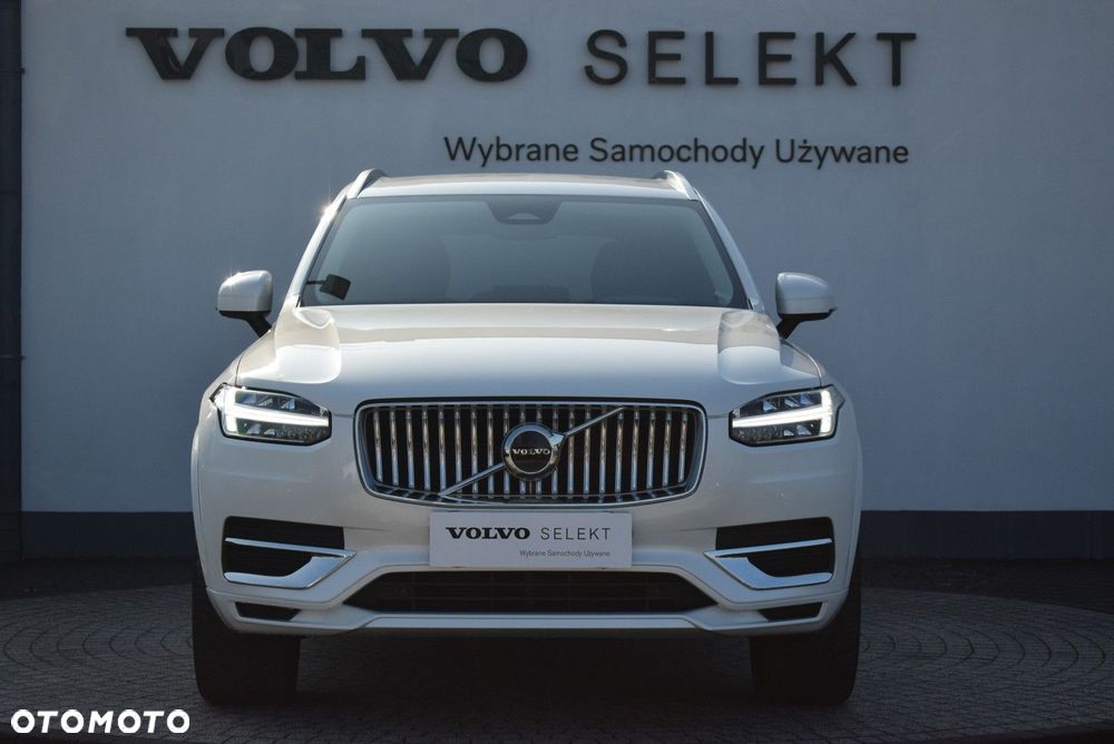 Volvo XC 90 - 2