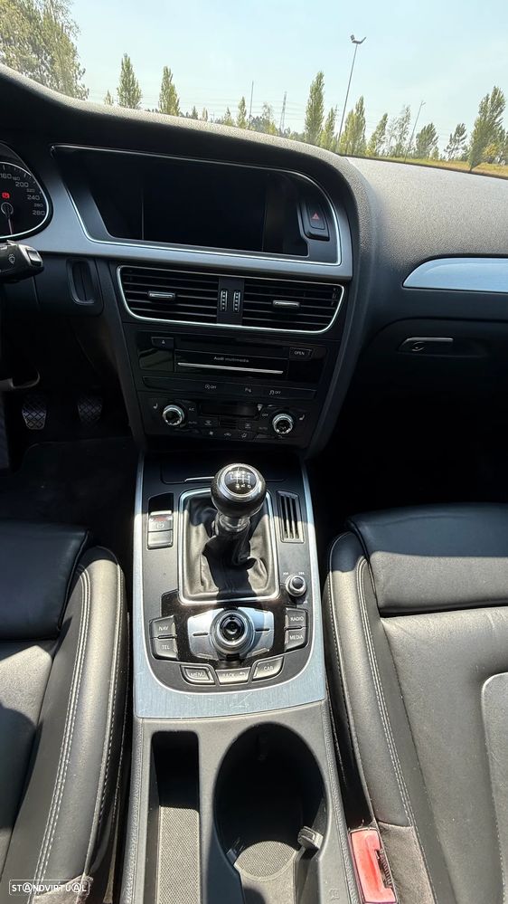 Audi A4 2.0 TFSI S line Sport Pack - 14