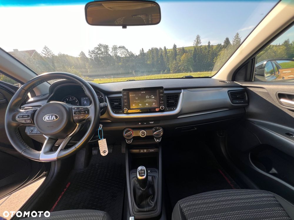 Kia Stonic 1.0 T-GDI L - 10