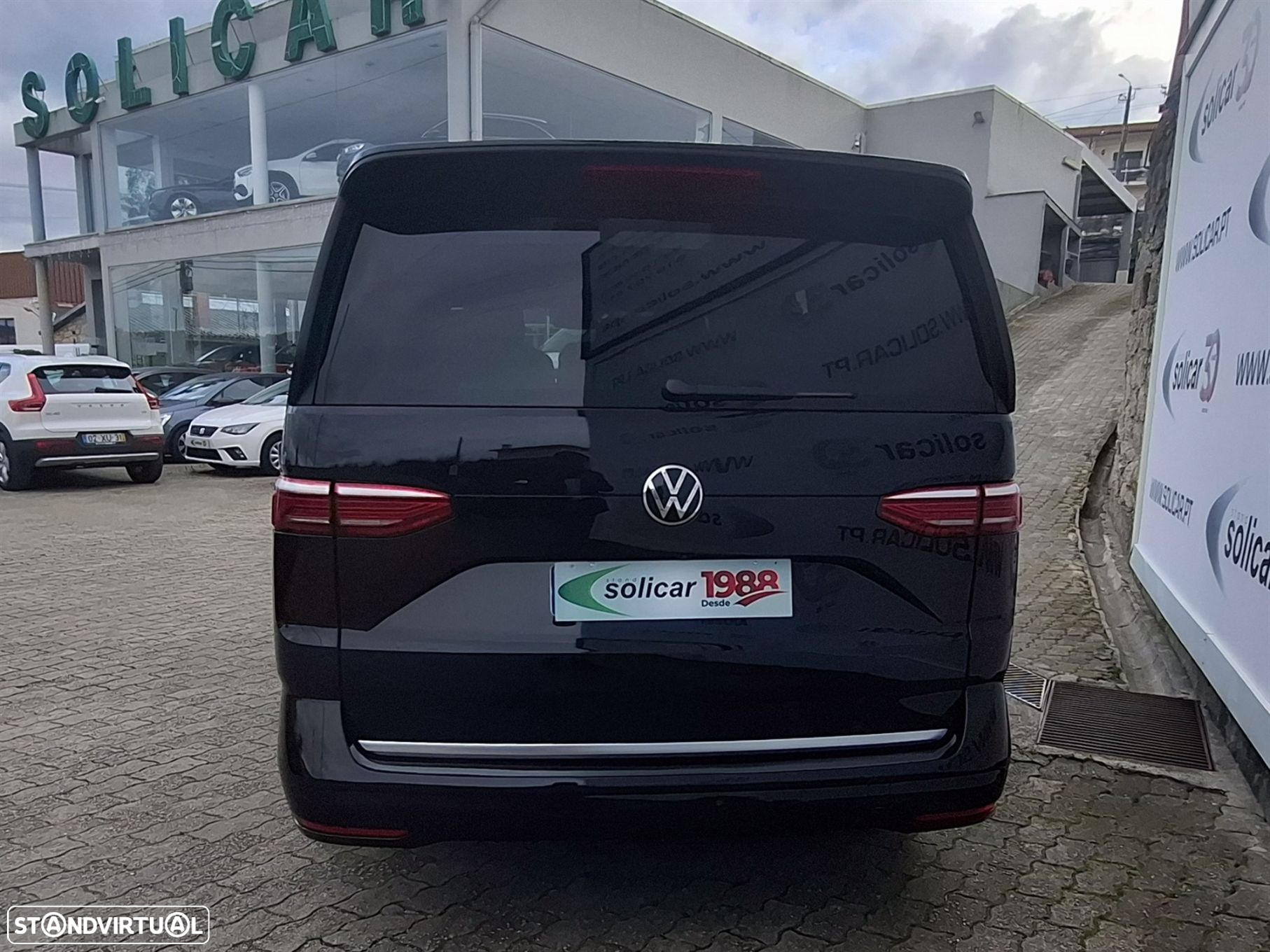 VW Multivan 2.0 TDI Style Longa DSG - 3