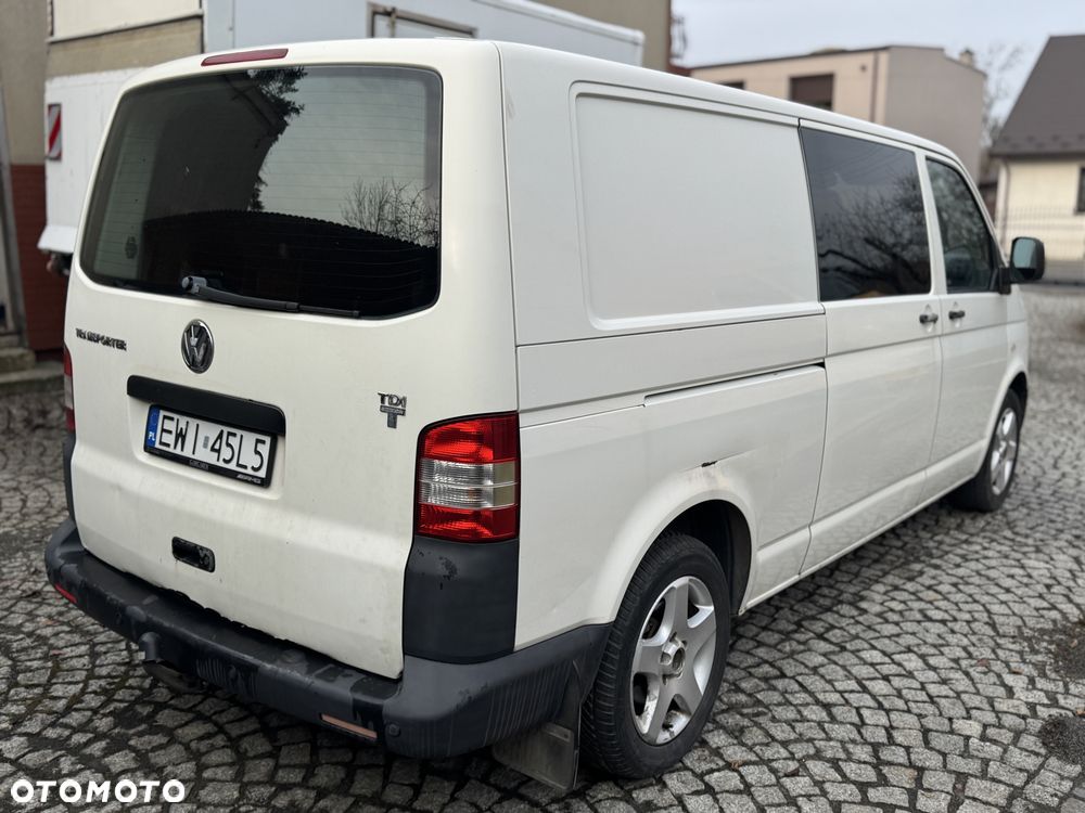 Volkswagen Transporter - 2