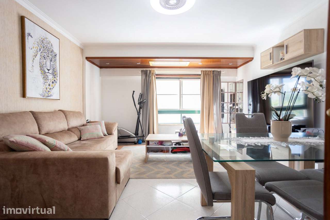 Apartamento T2 no Carregado - Grande imagem: 4/17