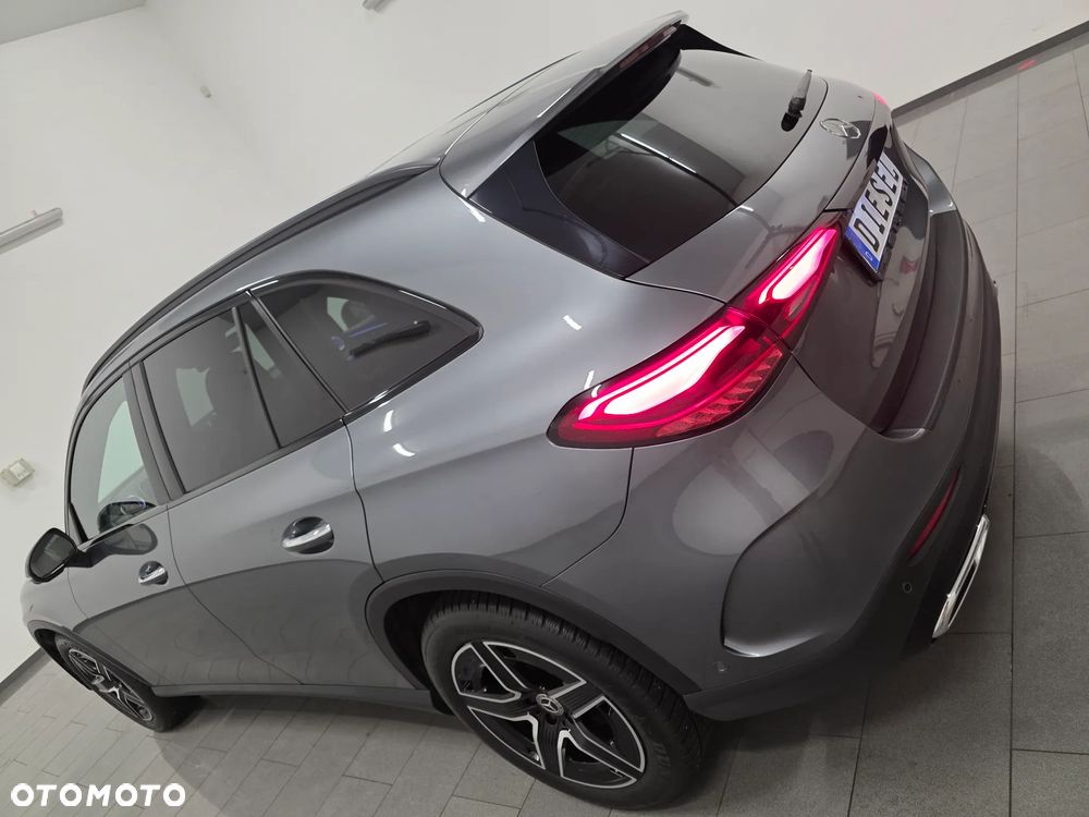 Mercedes-Benz GLC 220 d 4Matic 9G-TRONIC Edition AMG Line - 35