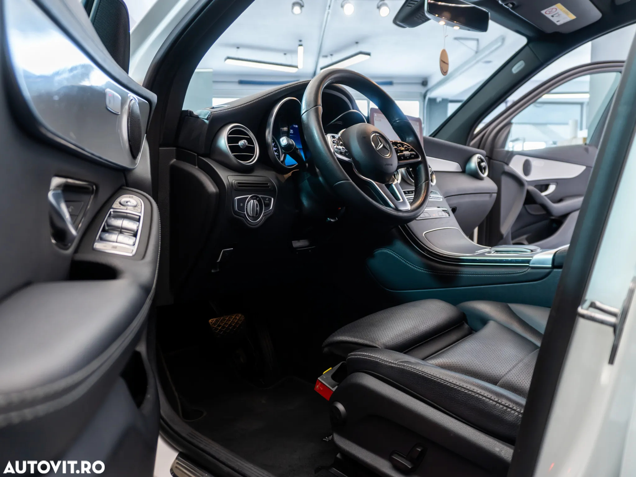Mercedes-Benz GLC 200 d - 19