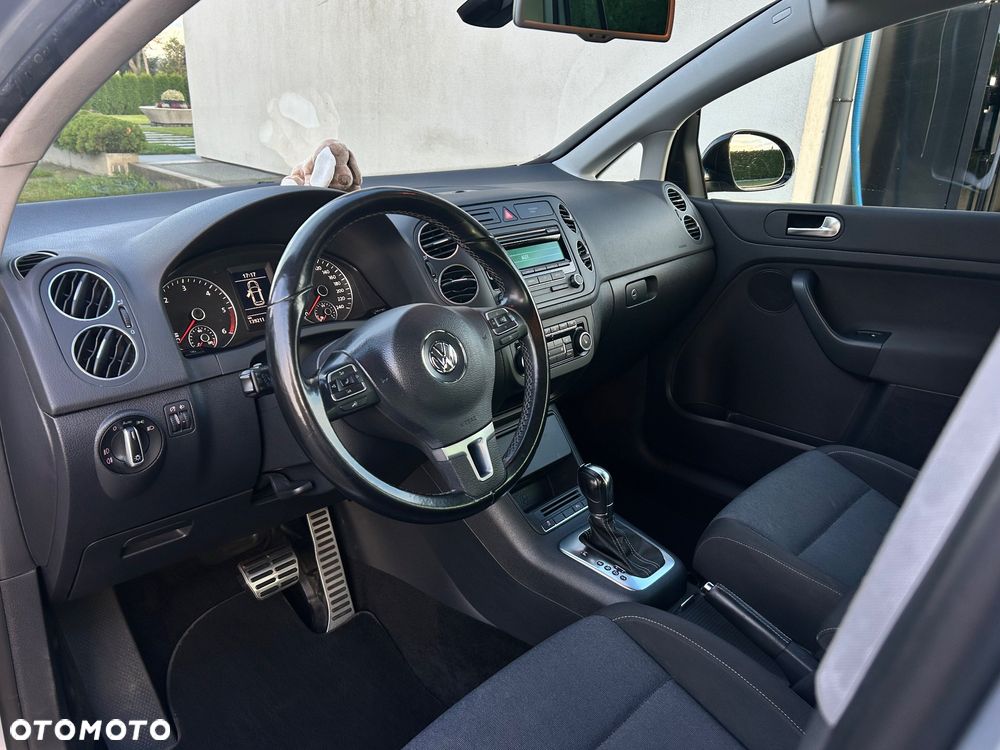 Volkswagen Golf Plus 1.6 TDI DPF DSG Style - 14