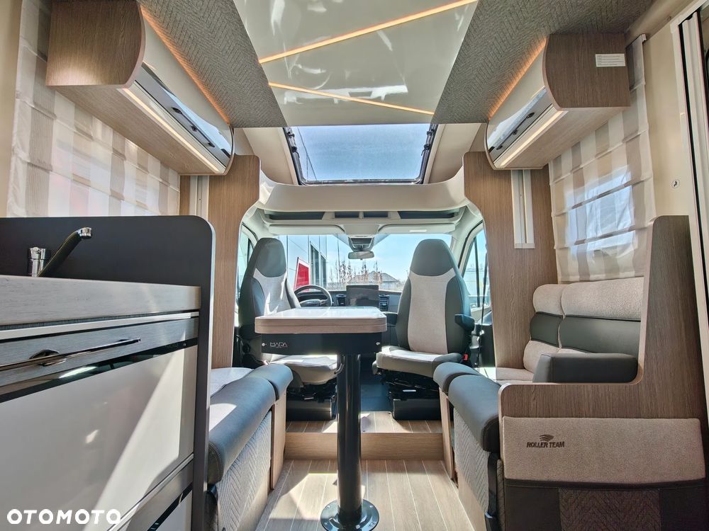 Roller Team ZEFIRO 267TL  OD RĘKI - EKSKLUZYWNY KAMPER Z ŁOŻEM MAŁŻEŃSKIM - KAMPERY RZESZÓW - 9