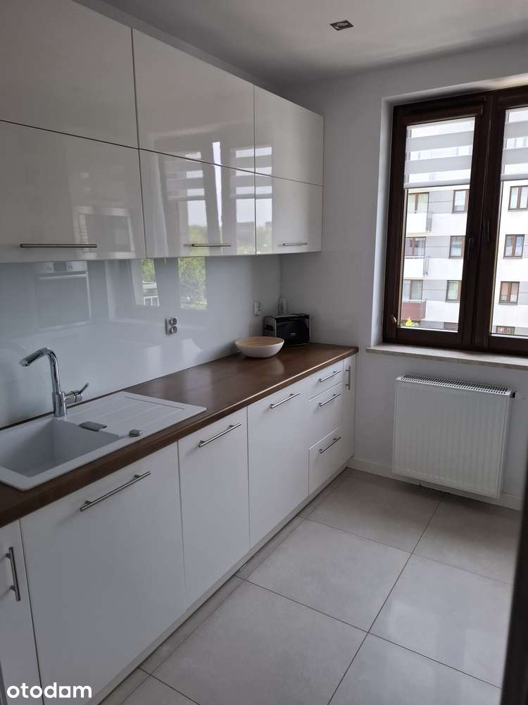 3 pokoje, 2p + winda, umeblowane, 55m2, ul. Graniczna k. Factoria Park