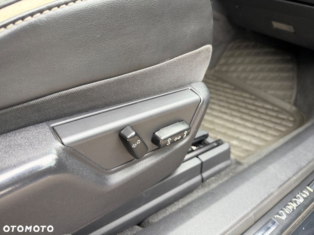 Volvo XC 90 3.2 RDesign - 33