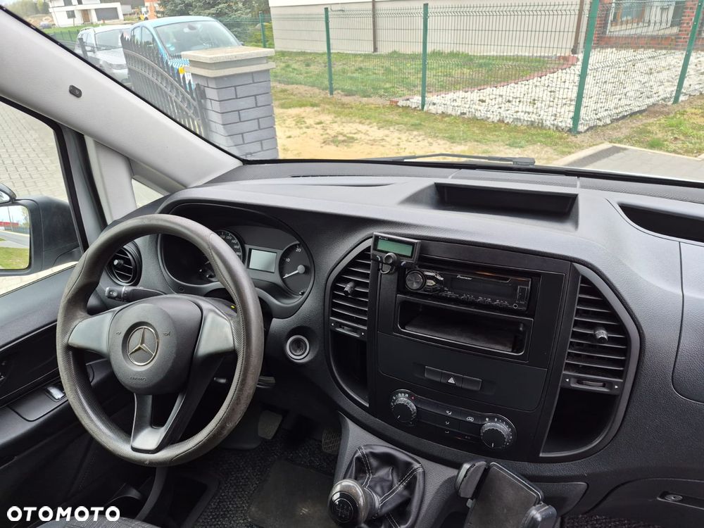 Mercedes-Benz Vito - 15