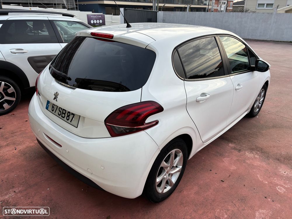 Peugeot 208 1.6 BlueHDi Active - 4