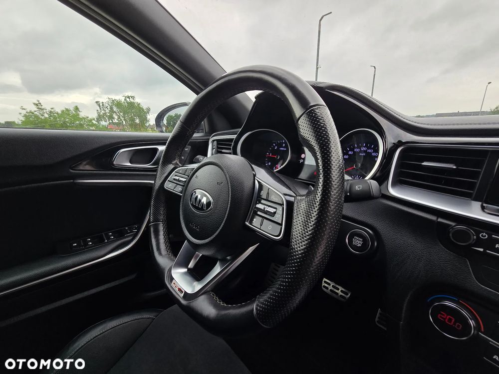 Kia ProCeed 1.6 CRDi GT Line DCT - 13