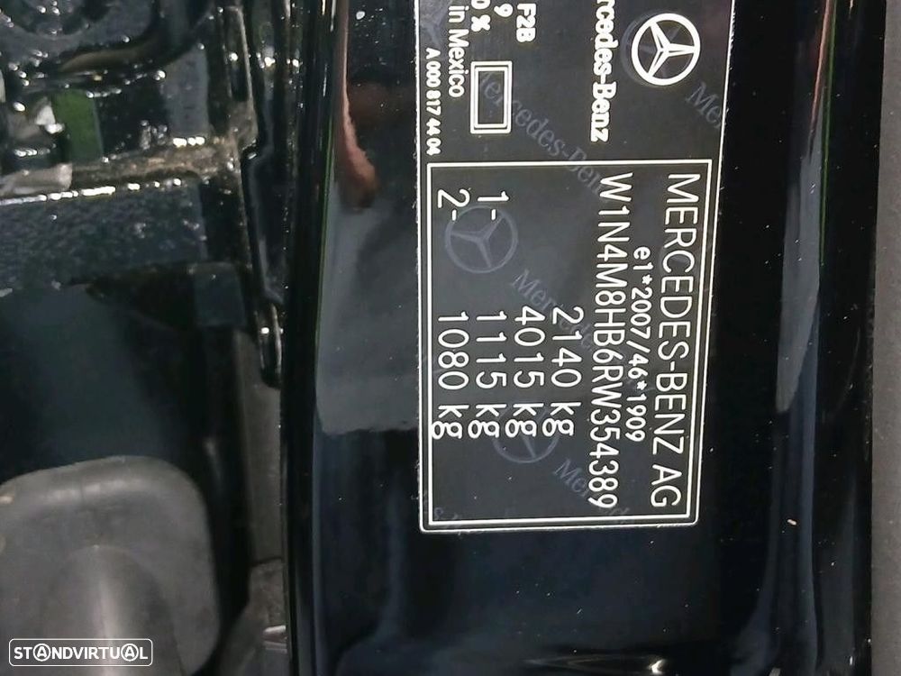 Mercedes-Benz GLB 200 AMG Line - 13