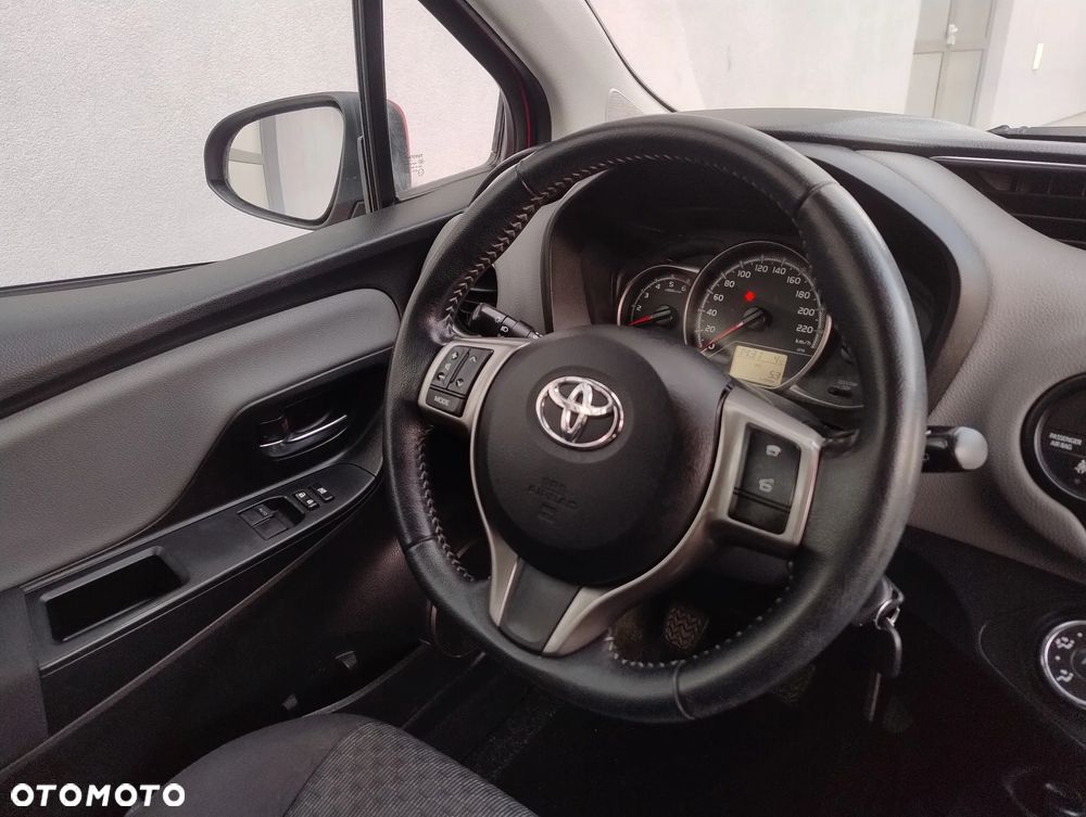 Toyota Yaris 1.4 D-4D Executive - 12