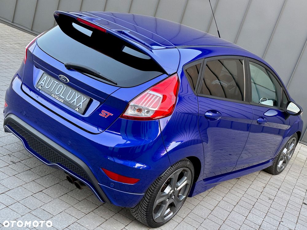 Ford Fiesta ST - 36