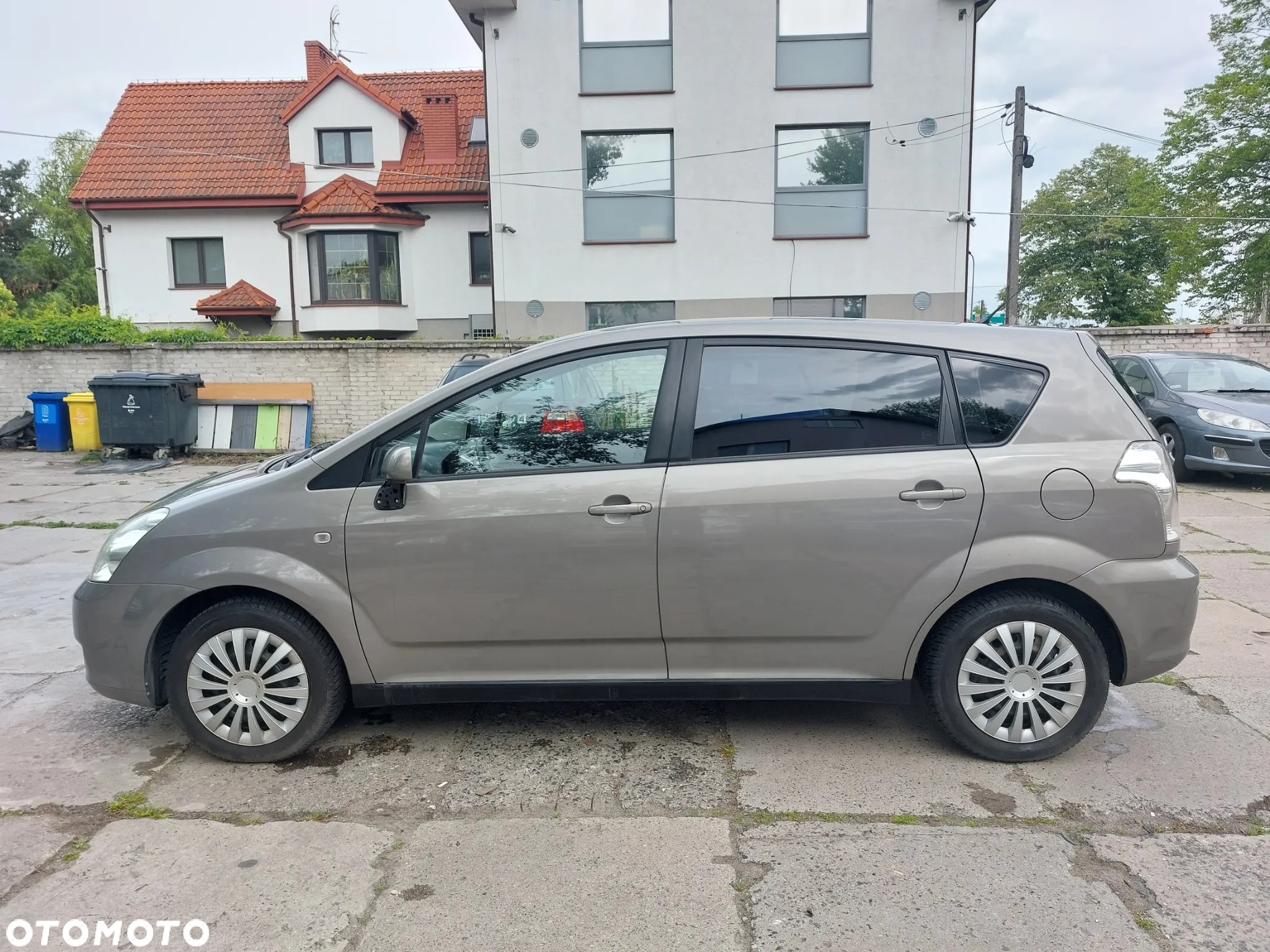Toyota Corolla Verso 1.6 Luna - 4