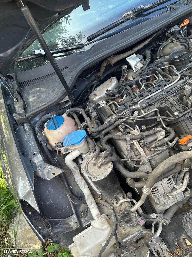 VW Golf Variant 1.6 TDi Confortline - 3