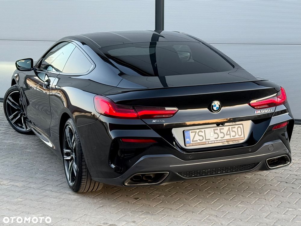 BMW Seria 8 - 19