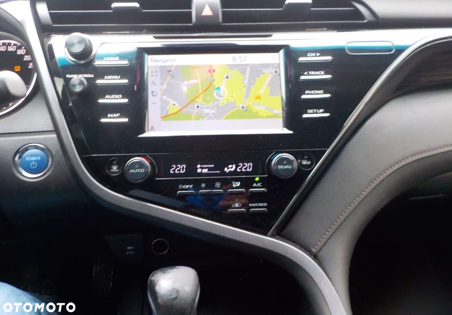 Toyota Camry - 31