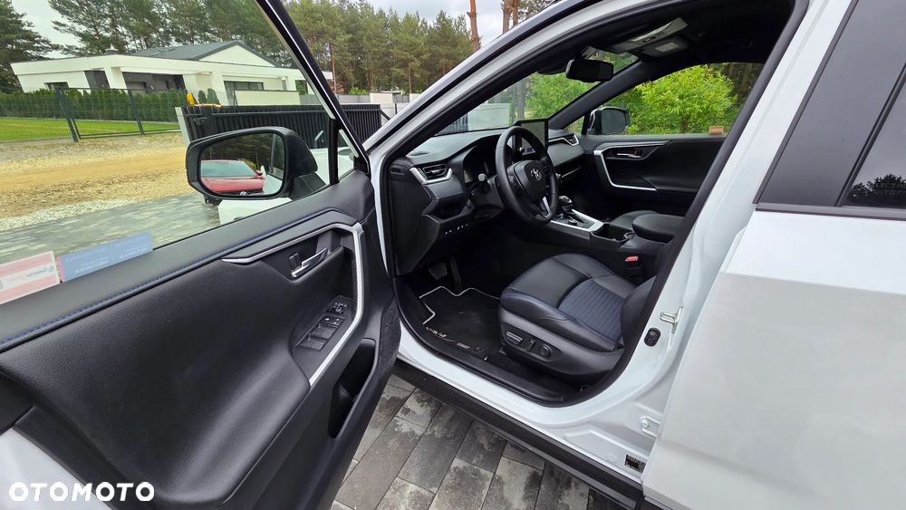Toyota RAV4 - 20