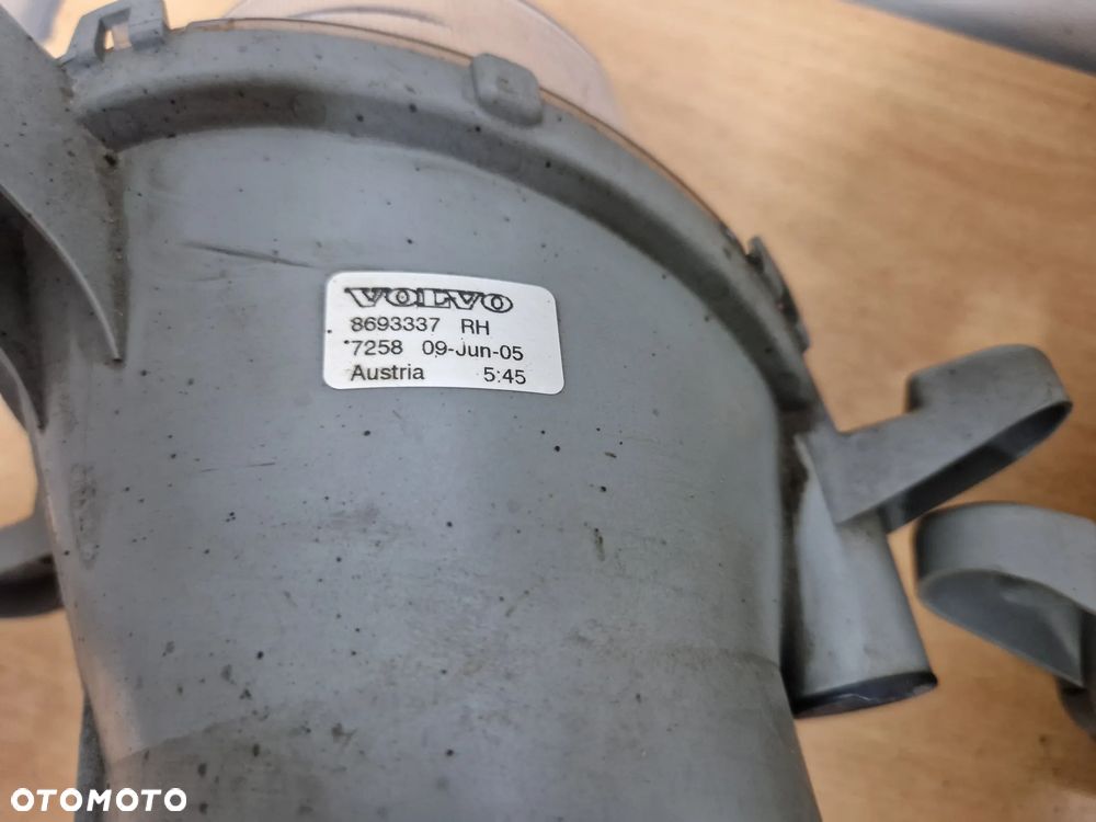 HALOGENY VOLVO S60I LIFT 04-10 8693336 / 8693337 - 7