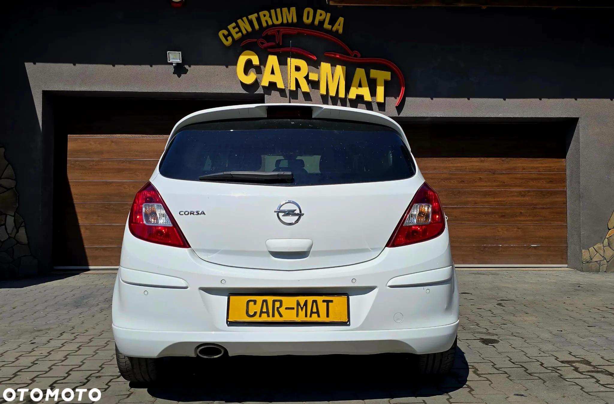 Opel Corsa 1.4 16V Sport - 10