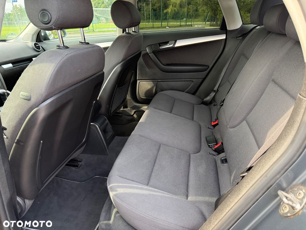 Audi A3 Sportback 1.6 Ambition - 10