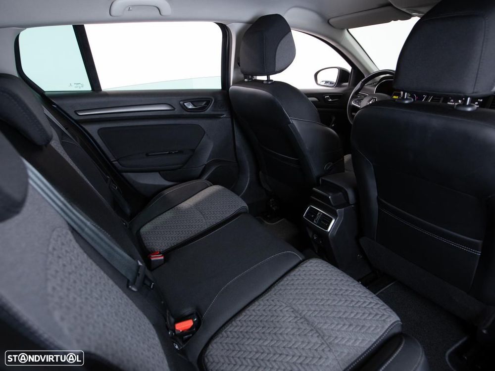 Renault Mégane Sport Tourer 1.6 E-Tech Plug-In Limited - 11