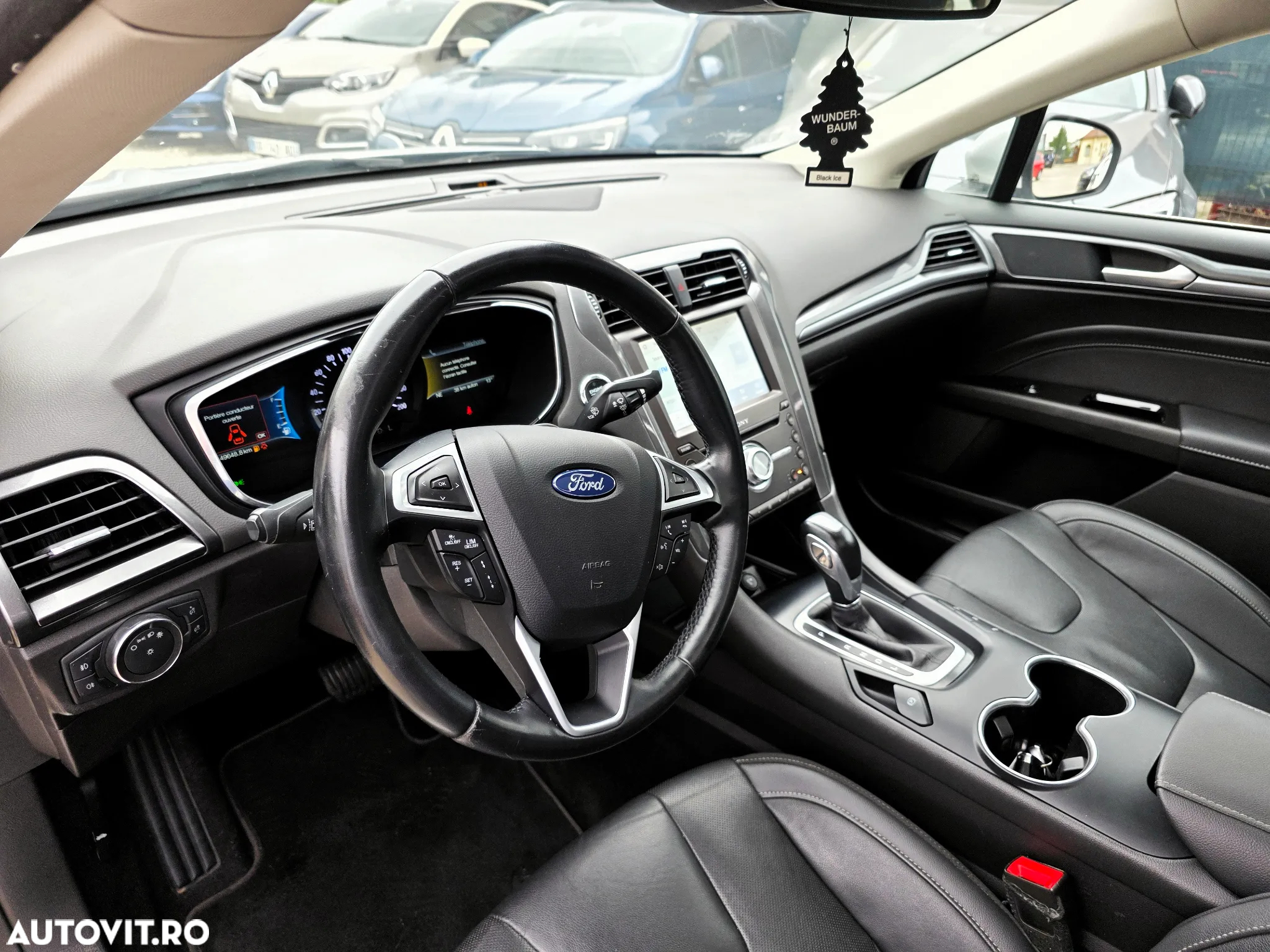 Ford Mondeo 2.0 HEV Titanium - 26
