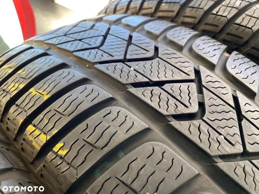 215/60r16 Pirelli SottoZero 3_6,5mm_4szt_(306) - 7