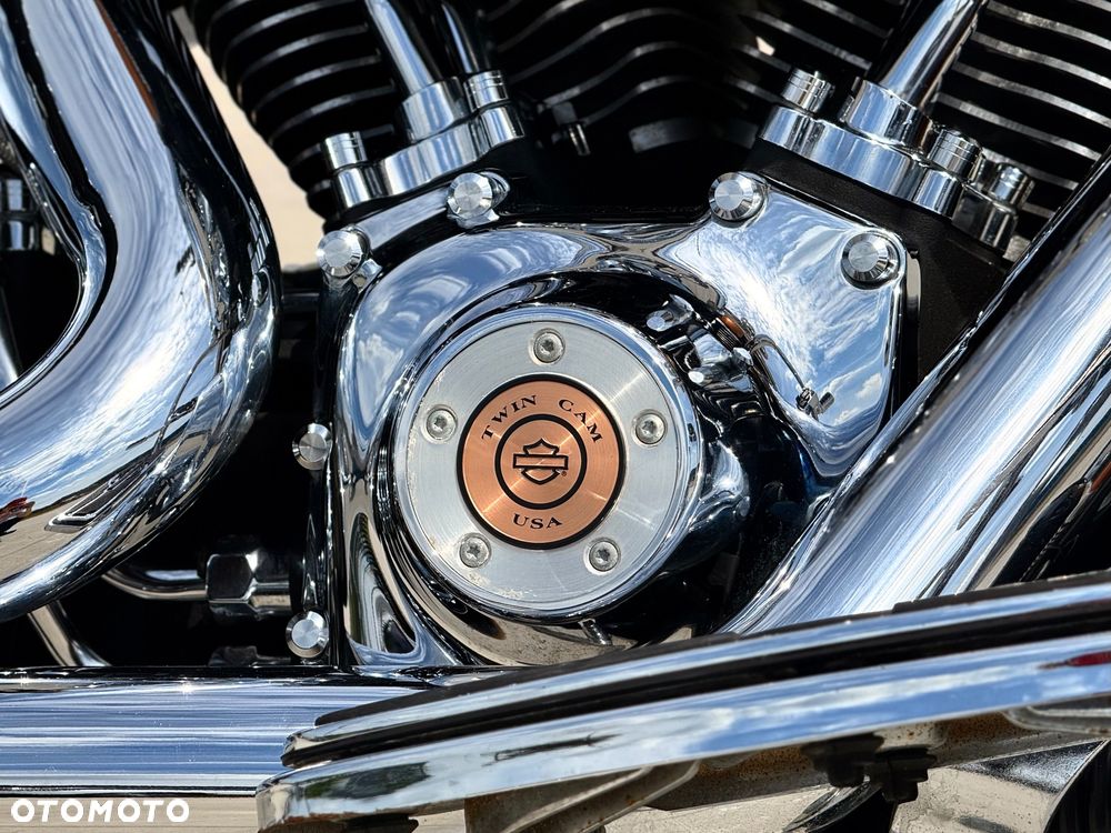 Harley-Davidson Softail Heritage Classic - 13