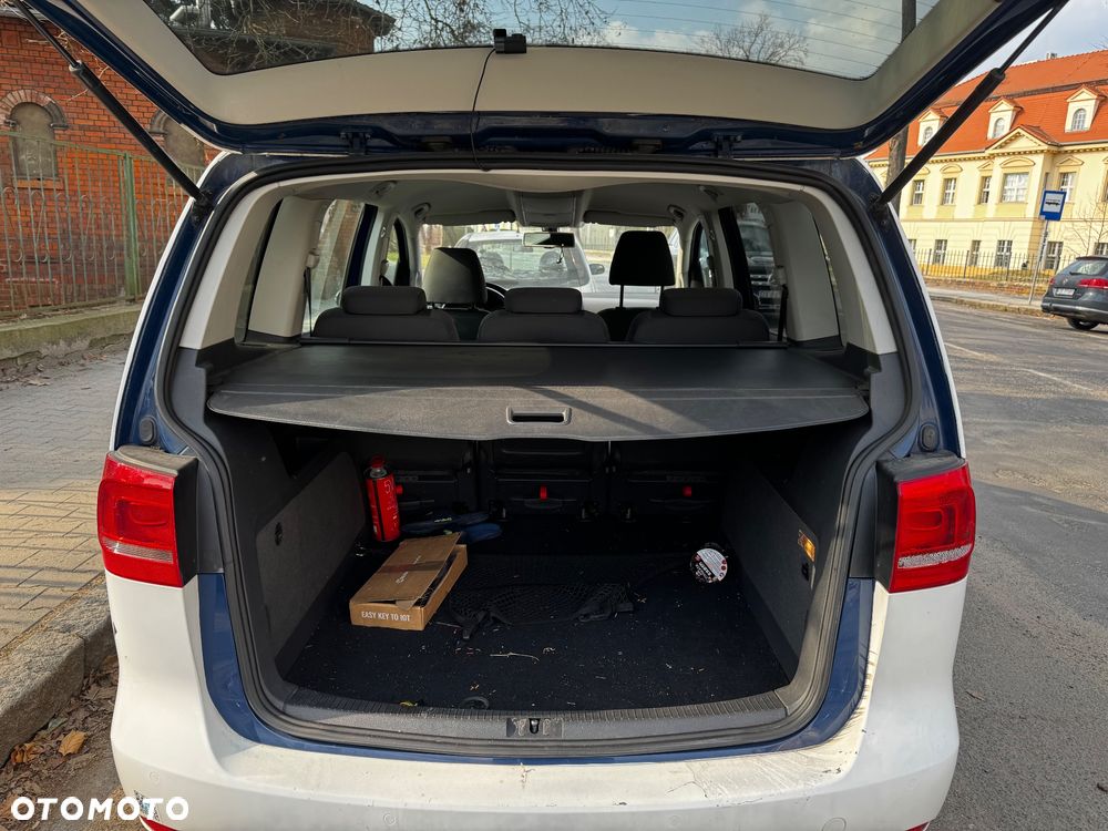 Volkswagen Touran 1.6 TDI DPF Comfortline - 5