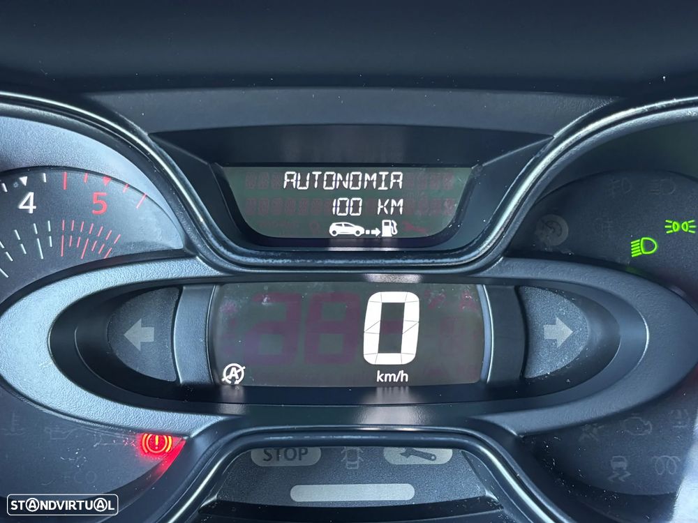 Renault Captur 1.5 dCi Exclusive - 25