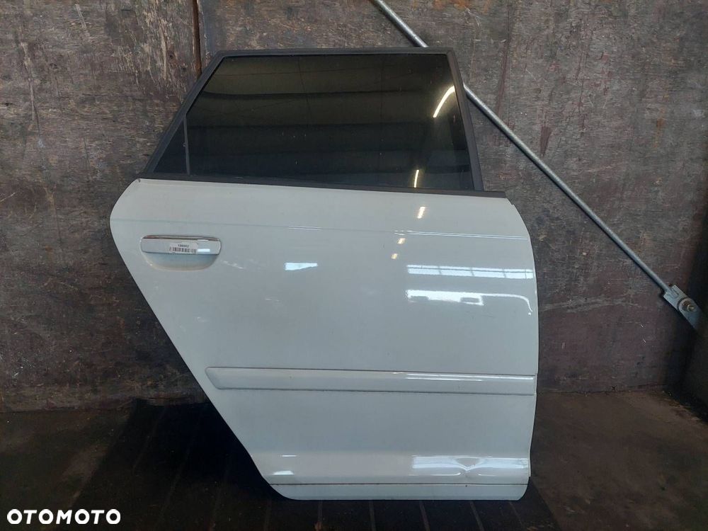 DRZWI KOMPLETNE PRAWY TYŁ AUDI A3 8P LIFT LS9R HATCHBACK 5D - 1