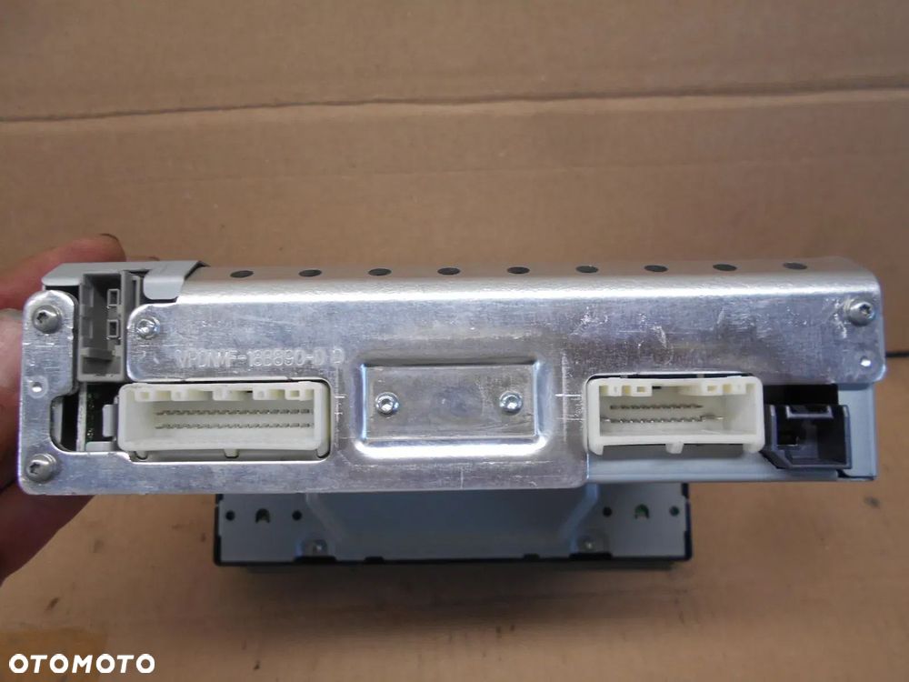 NISSAN JUKE LIFT RADIO CD ORGINAŁ - 4