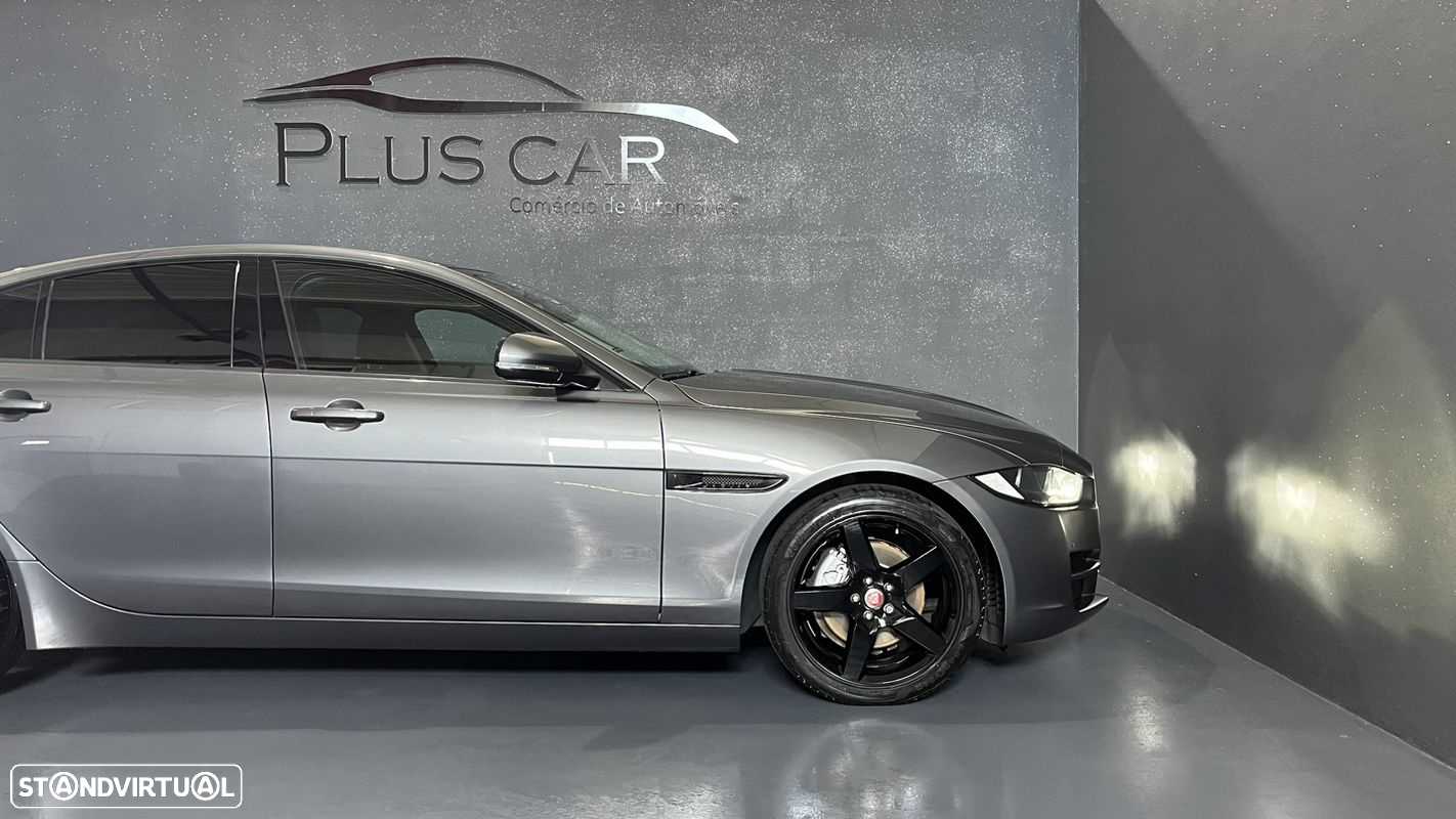 Jaguar XE 2.0 D Prestige Aut. - 6