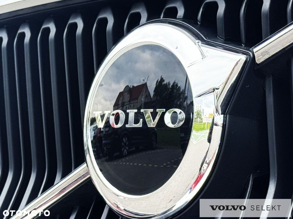 Volvo XC 40 - 35