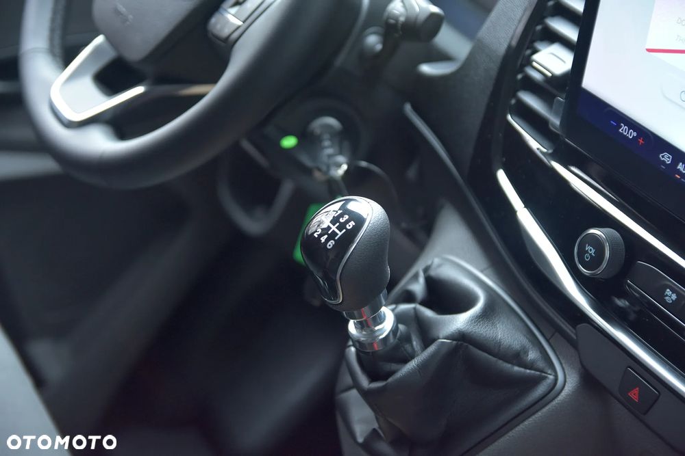Ford Transit - 21