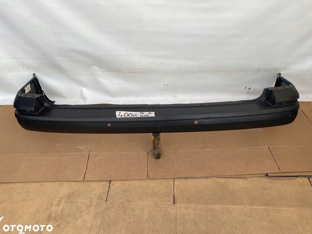 VW Transporter T6 15-zderzak tylny tył PDC SATINSCHWARZ wers. z KLAPĄ ORYG. - 1