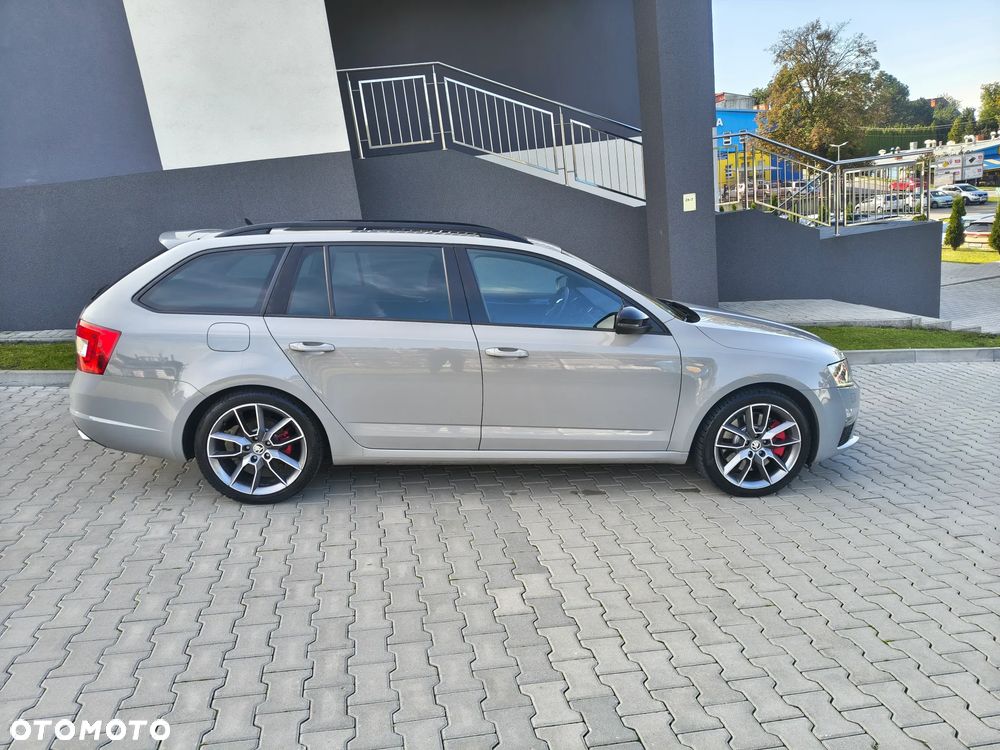 Skoda Octavia 2.0 TDI (Green tec) RS - 16