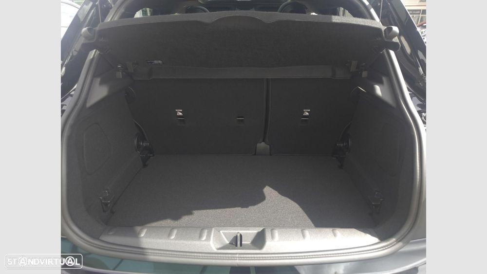 MINI 5 Portas Cooper Premium JCW Auto - 16
