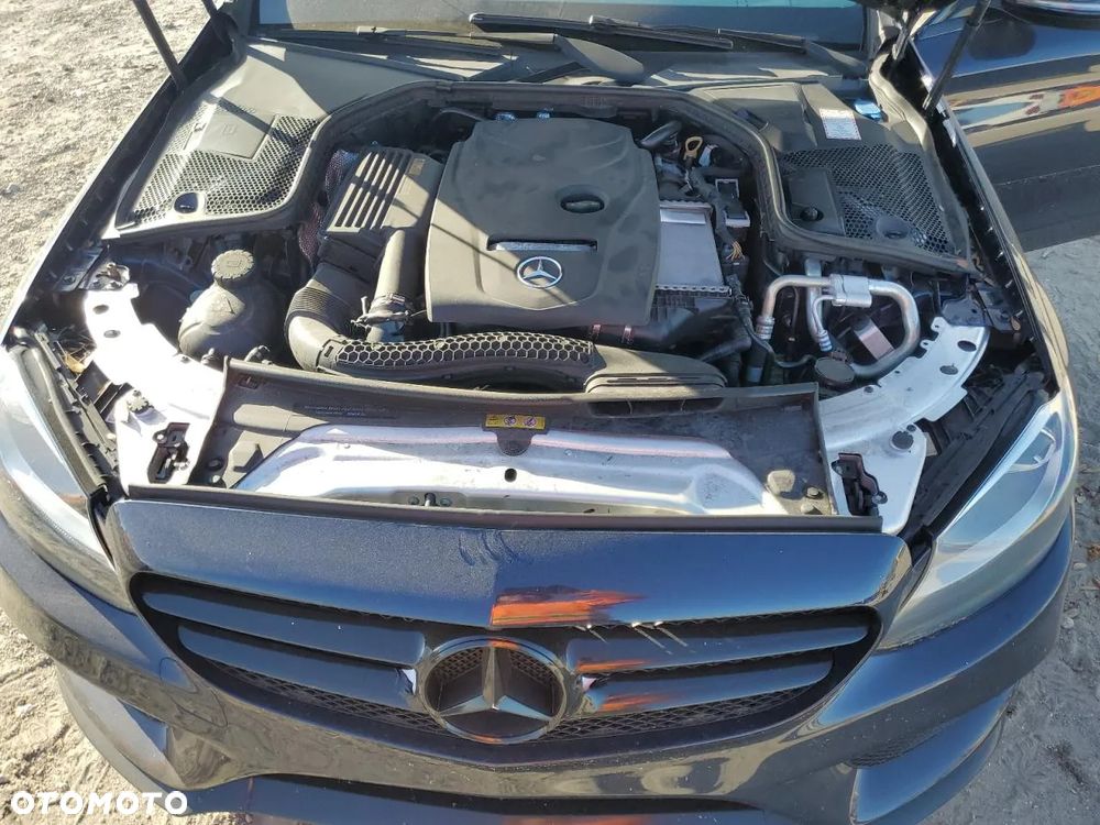 Mercedes-Benz Klasa C 300 9G-TRONIC - 11