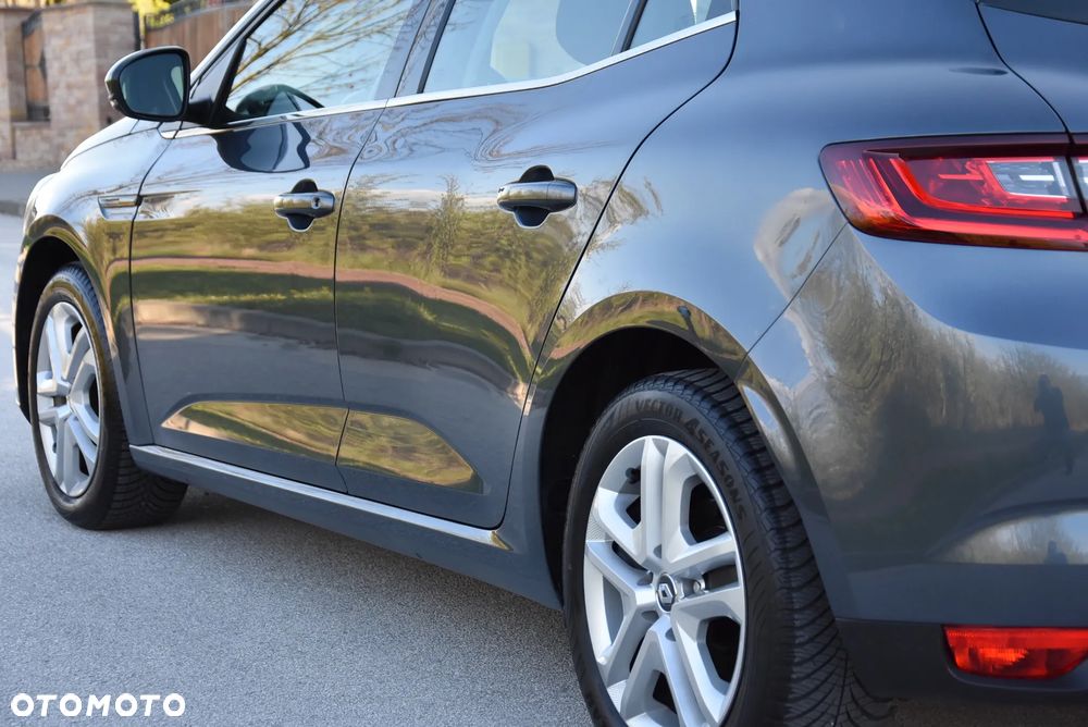 Renault Megane ENERGY TCe 100 EXPERIENCE - 20
